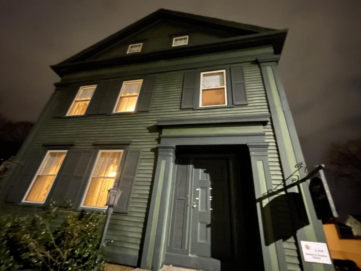Bed and Breakfast Lizzie Borden House Fall River Zewnętrze zdjęcie