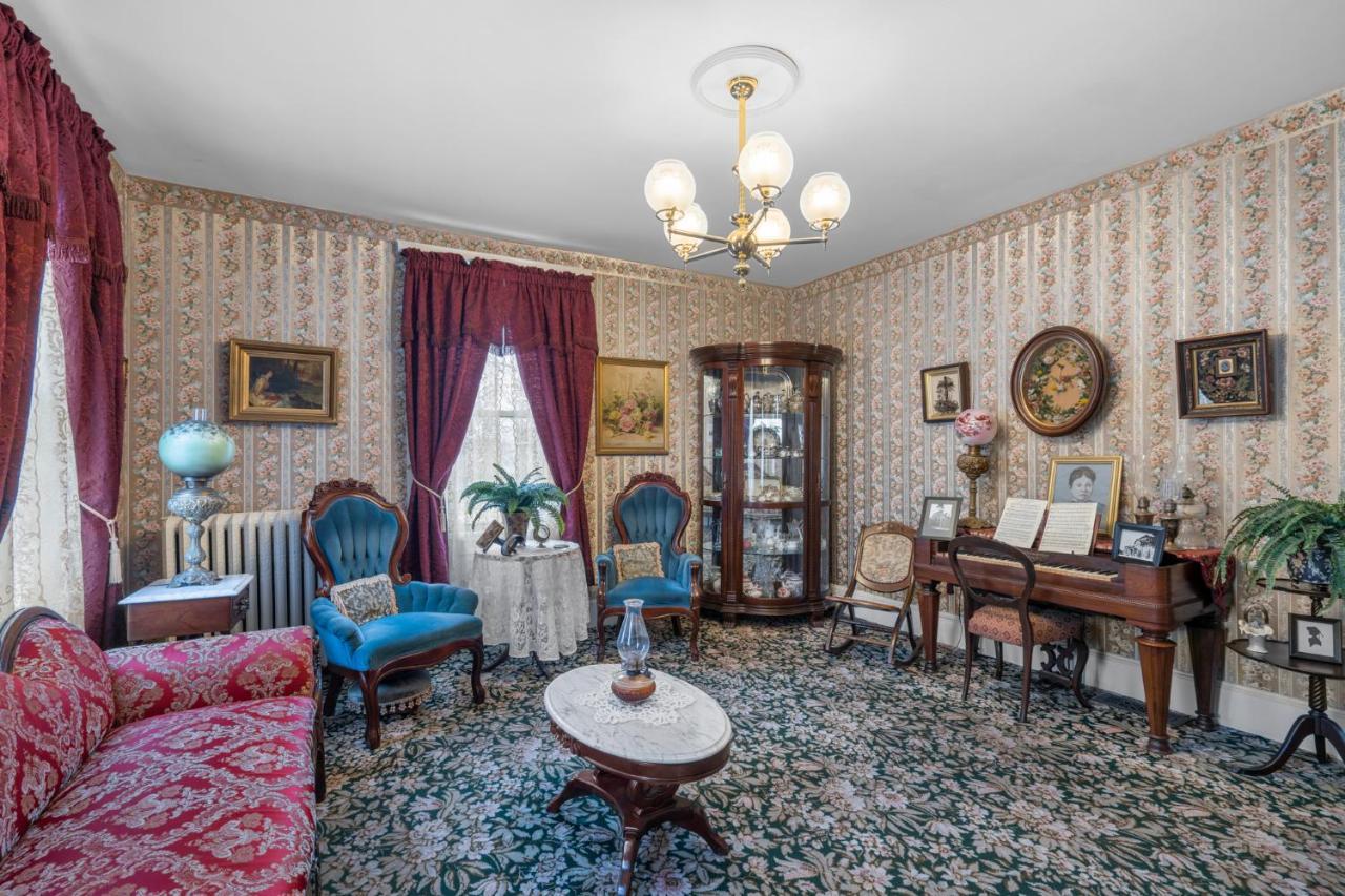 Bed and Breakfast Lizzie Borden House Fall River Zewnętrze zdjęcie